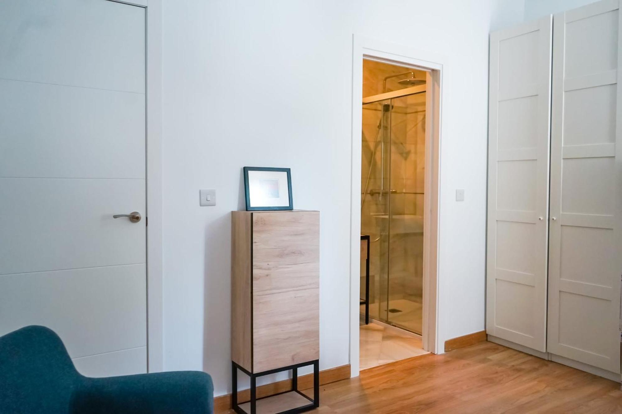 Elegant 2-Br Apartment With Unmatched Central Location 直布罗陀 外观 照片